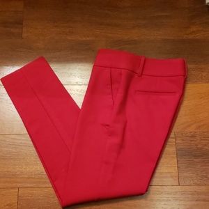 GORGEOUS Ann Taylo red skinny fit pant! Size 2